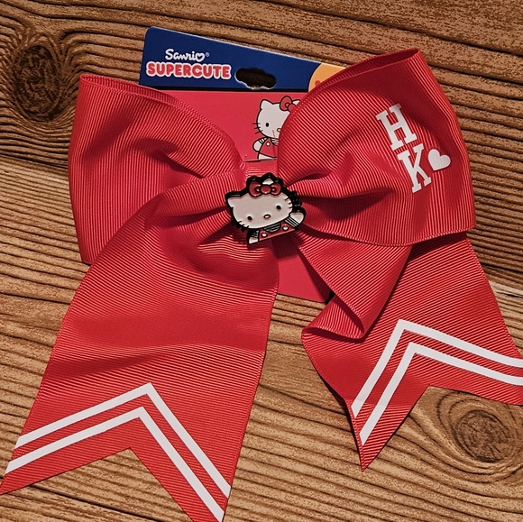 Hello Kitty Red Bow Hair Clip - Picture 2 of 7